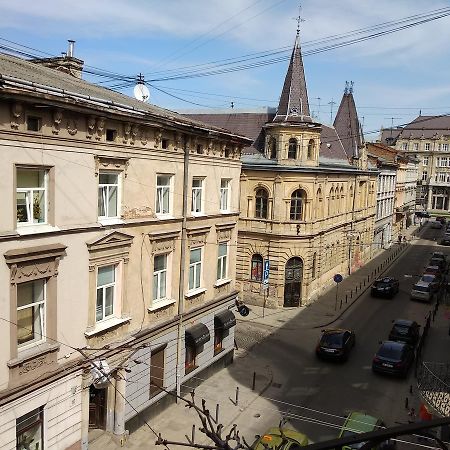 Max Apartments In Lviv Exterior foto